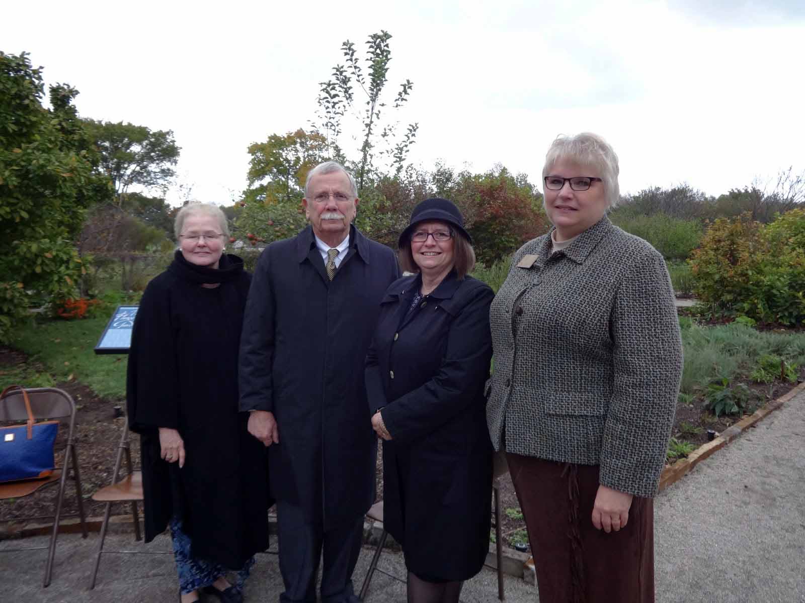 Carla and Bob Odom, Kimberly Nagy, NSSDAP Officer